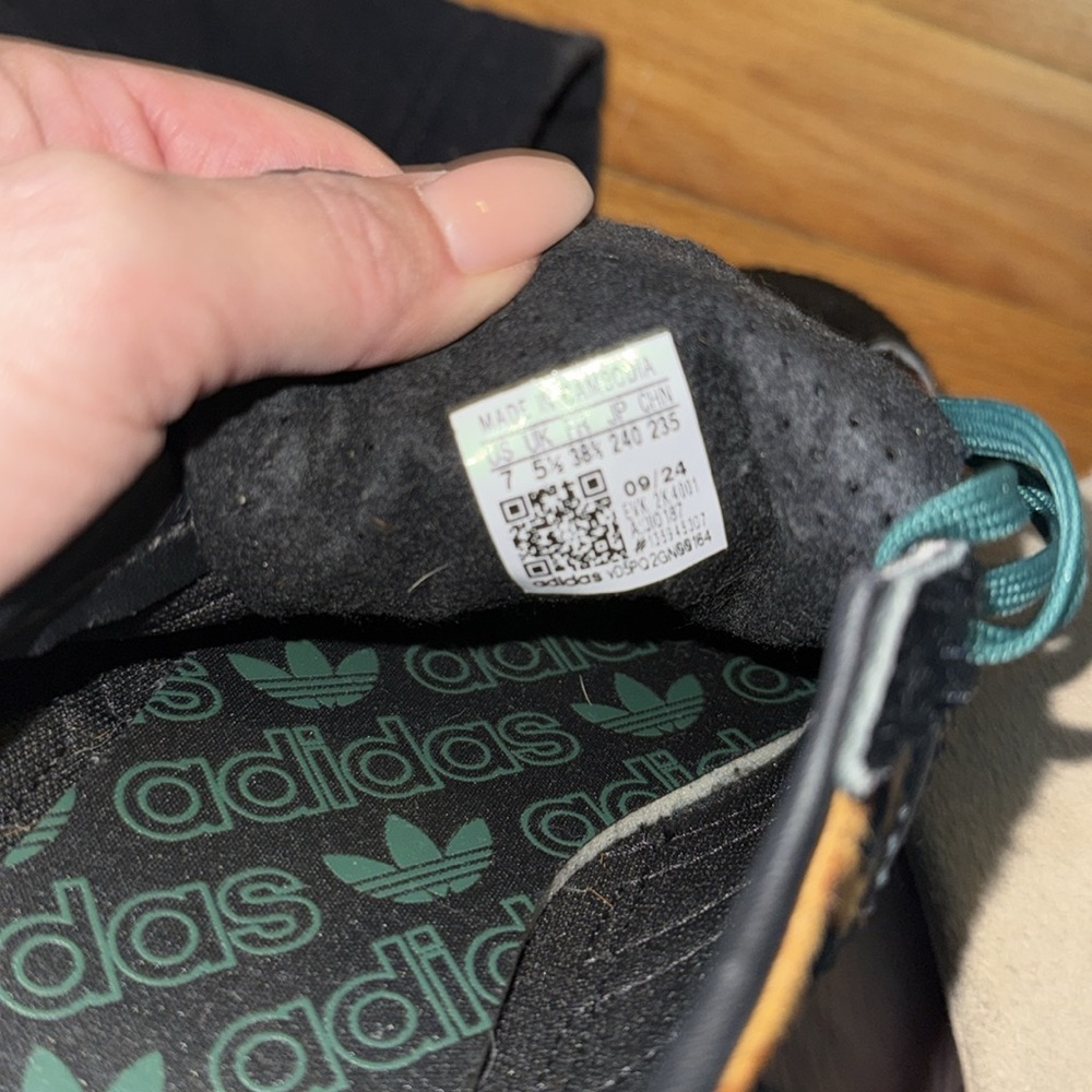 Adidas leopard print - Picture 5 of 5